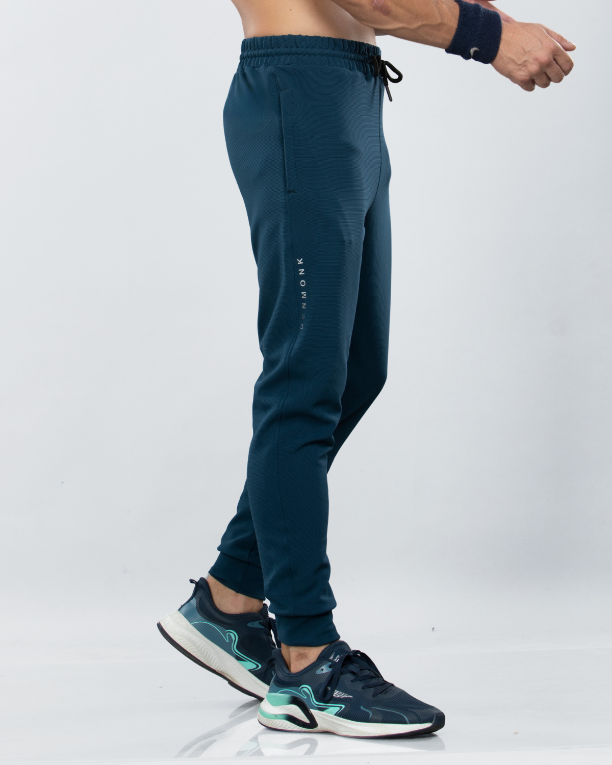 Ribbed Trackpant | Athletic Fit