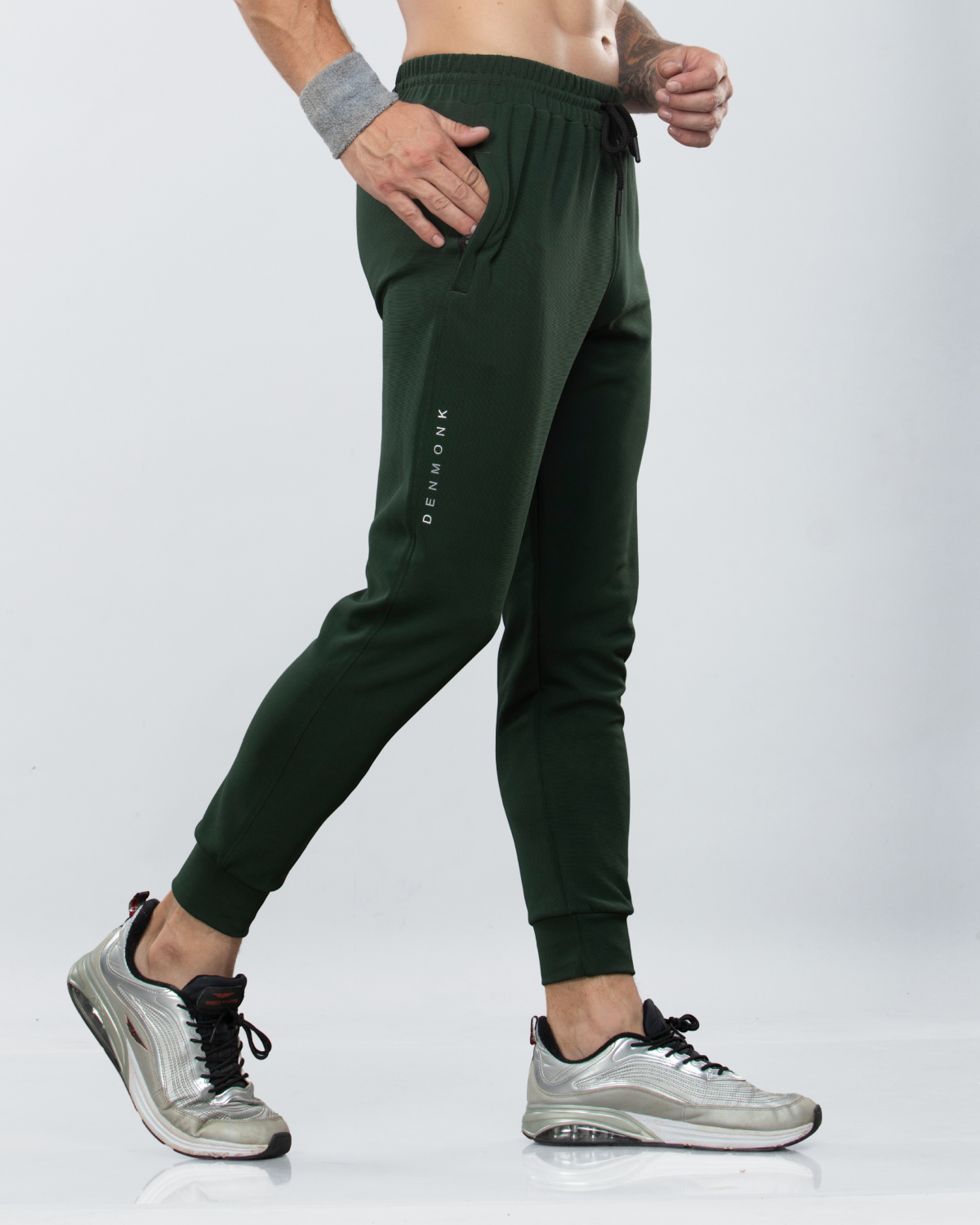 Ribbed Trackpant | Athletic Fit
