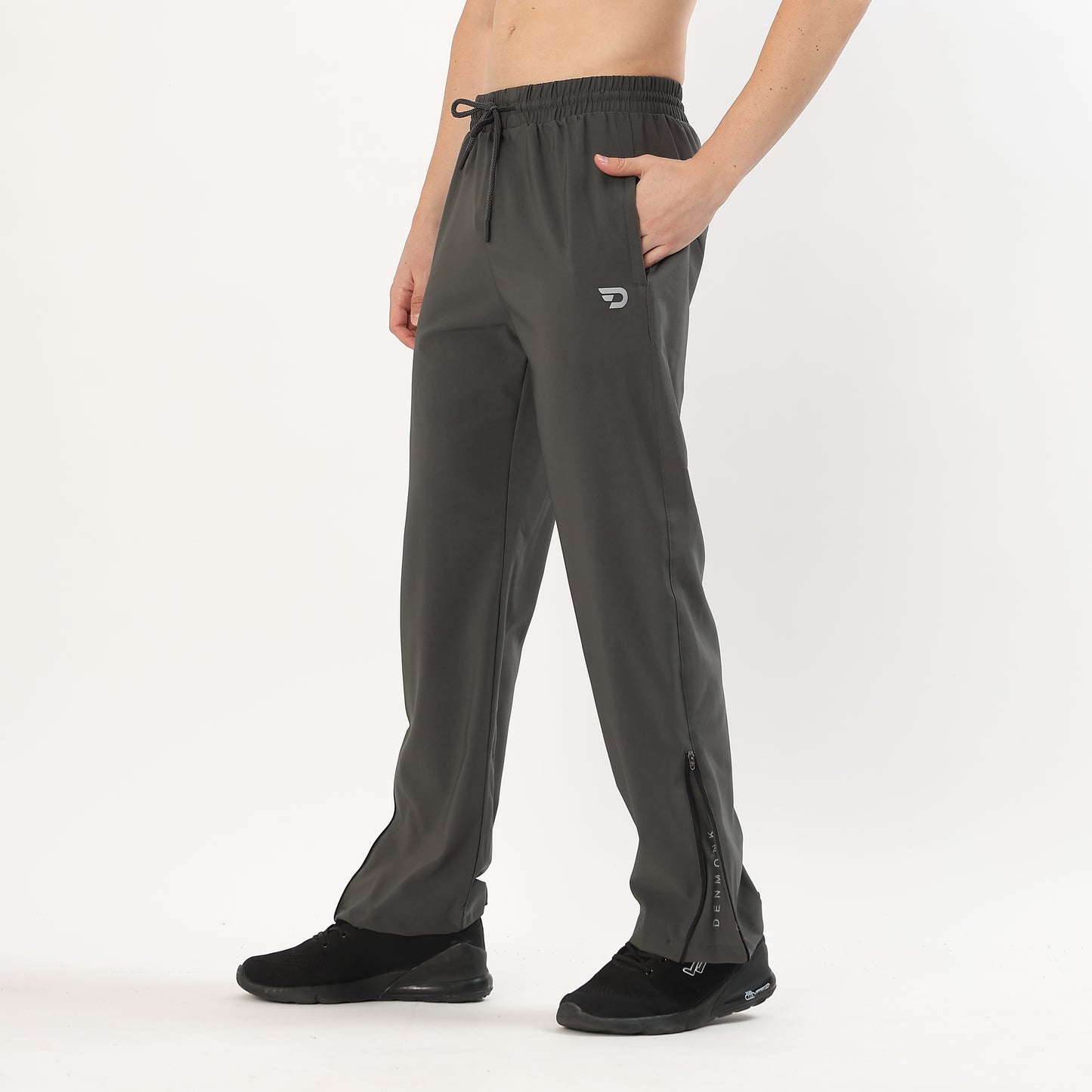 Hustle Trackpants Versatile Baggy Fit (Boot Cut Style)