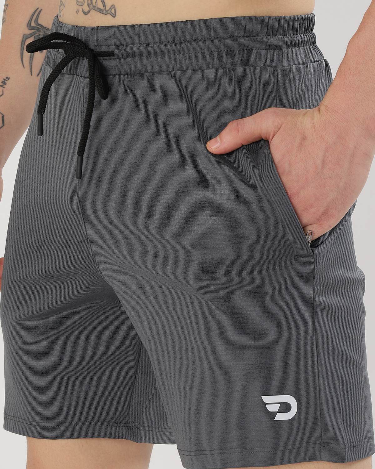 FlexZip Essential Shorts | Regular Fit