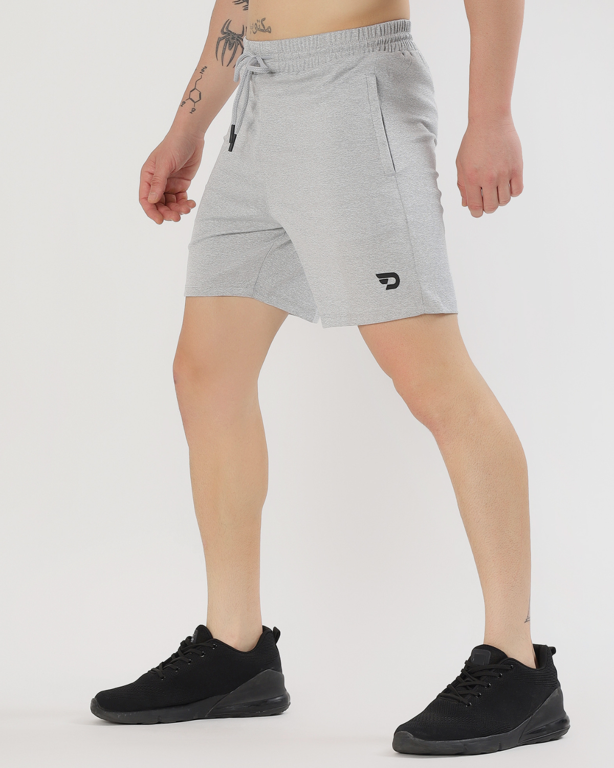 FlexZip Essential Shorts | Regular Fit