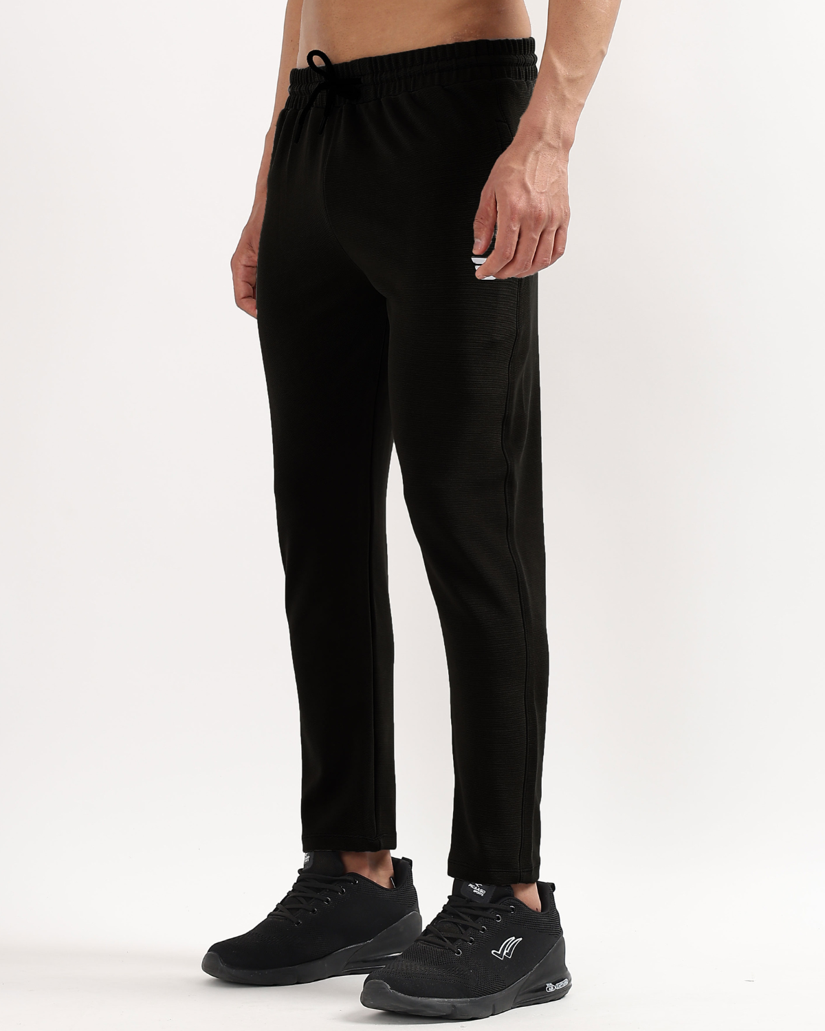 Essential Zip Trackpant | Regular Fit