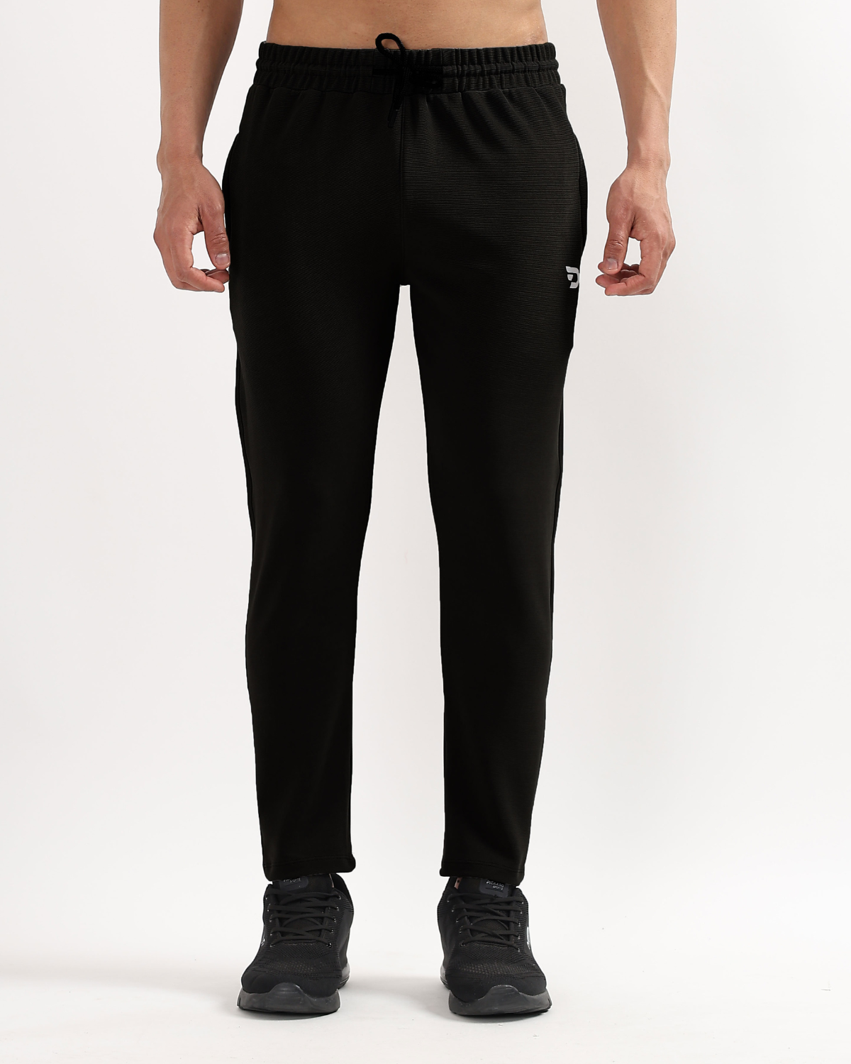 Essential Zip Trackpant | Regular Fit