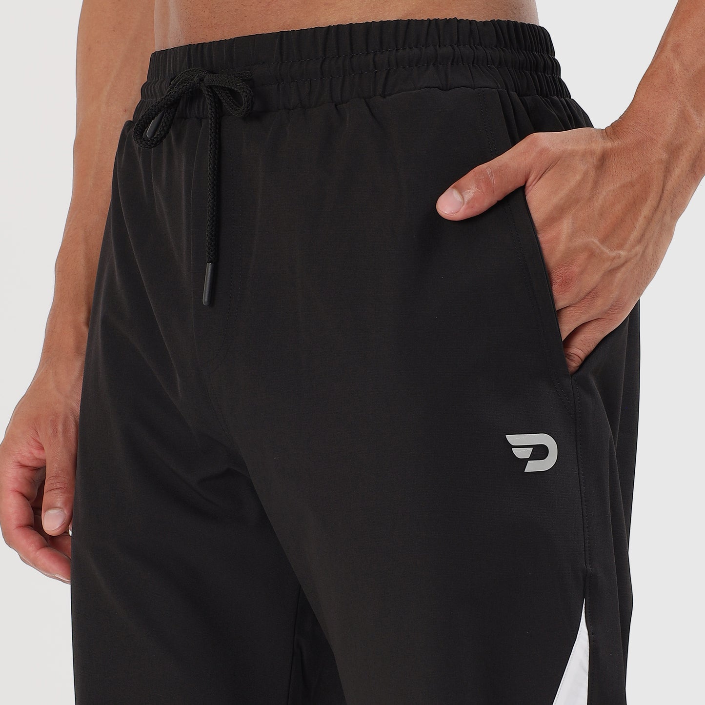 Motioncore Trackpant | Straight Fit