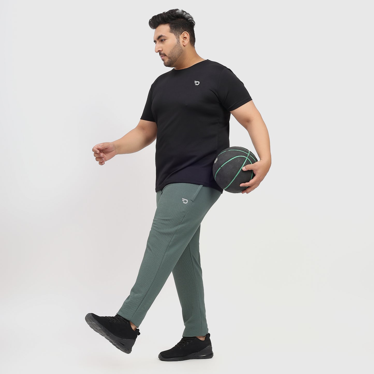 FlexMove Plus Size Trackpant | Regular Fit