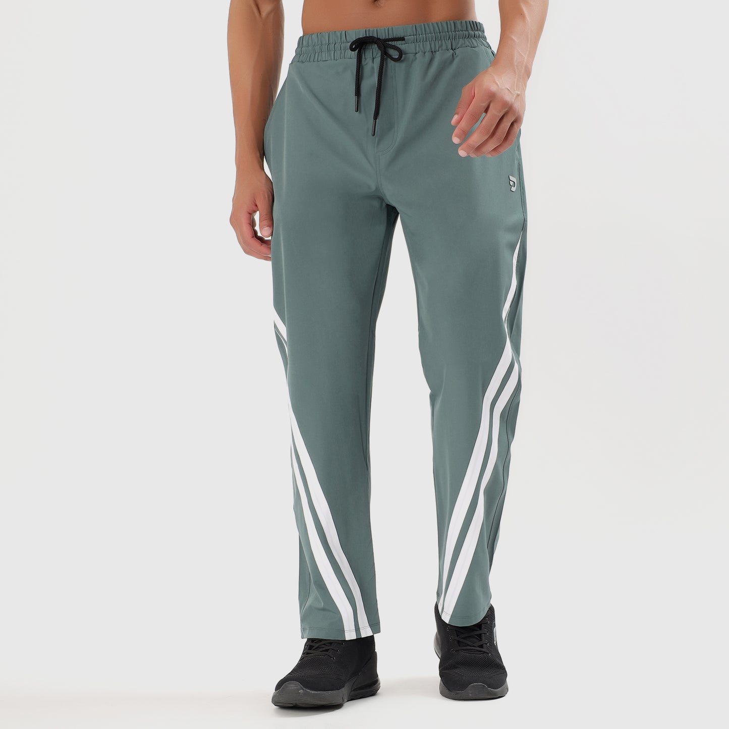 Motioncore Trackpant | Straight Fit