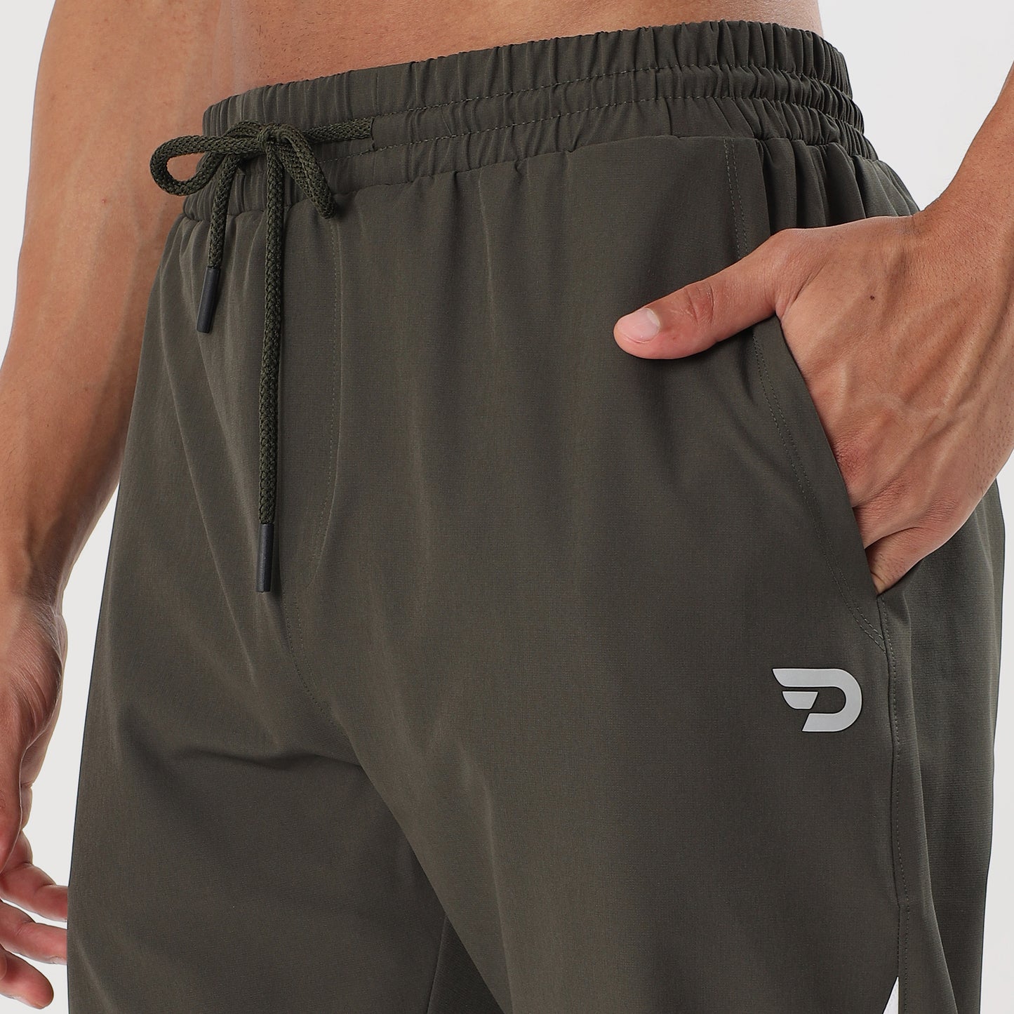 Motioncore Trackpant | Straight Fit