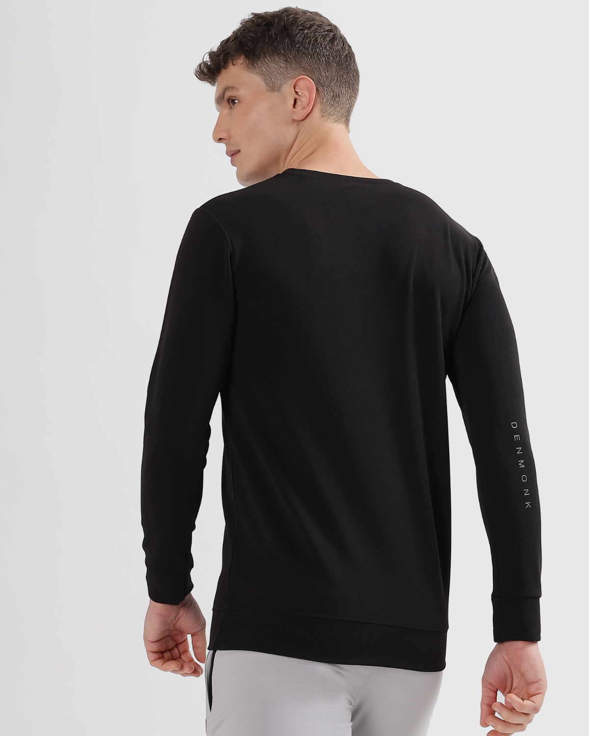 Move Light Sweatshirt | Comfort Fit