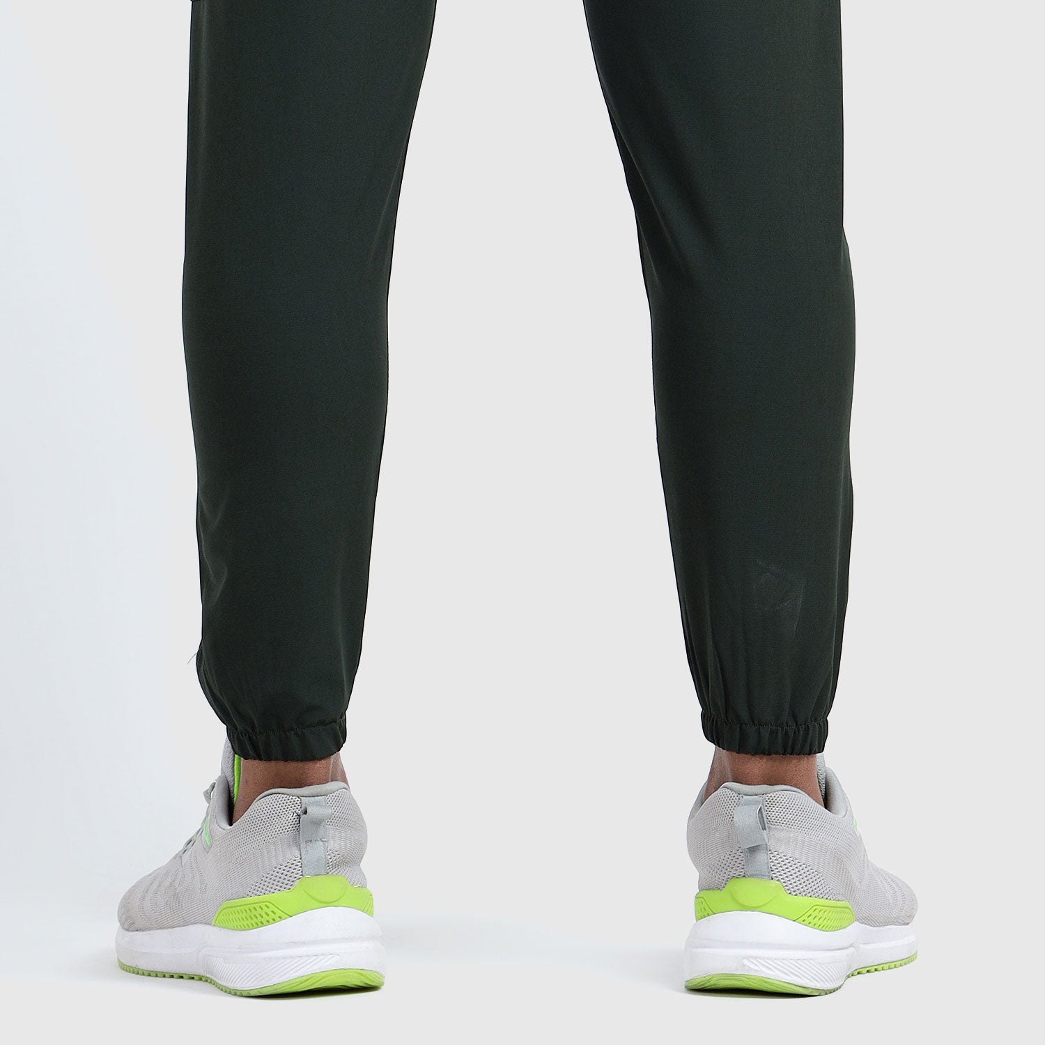 Denmonk: Elevate your look with these Cragopro sharp core olive Trackpant for mens.